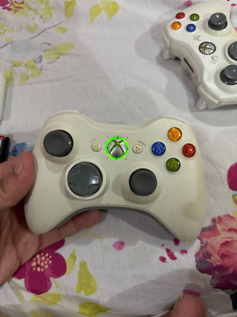 XBOX-360 CONTROLLER 9