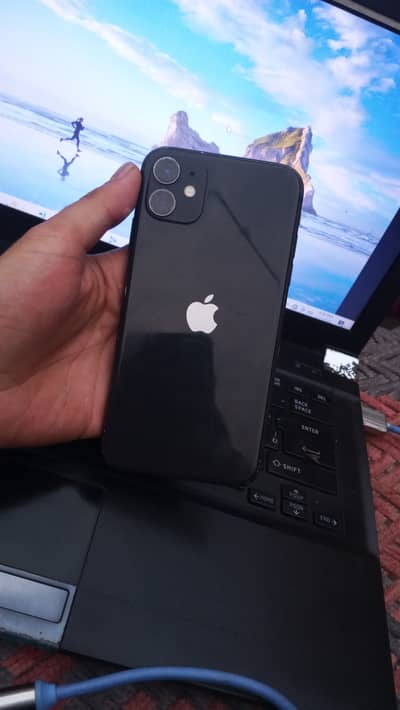 Apple iPhone 11
