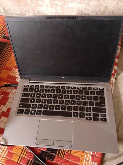 dell 7400 model core i5 8 generation all okay