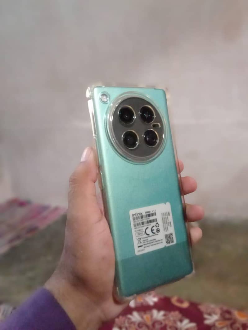 Infinix Zero 40 0
