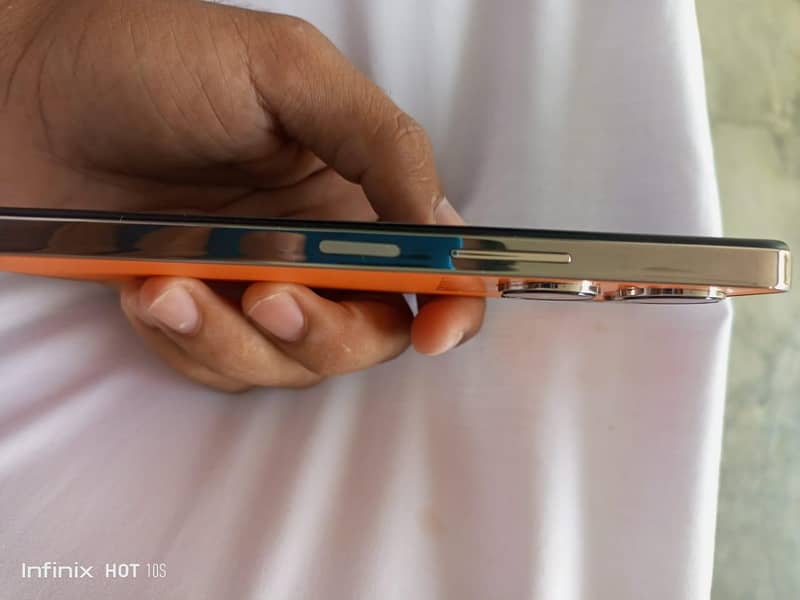 infinix 8