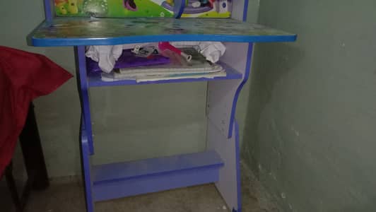 Study table for kids