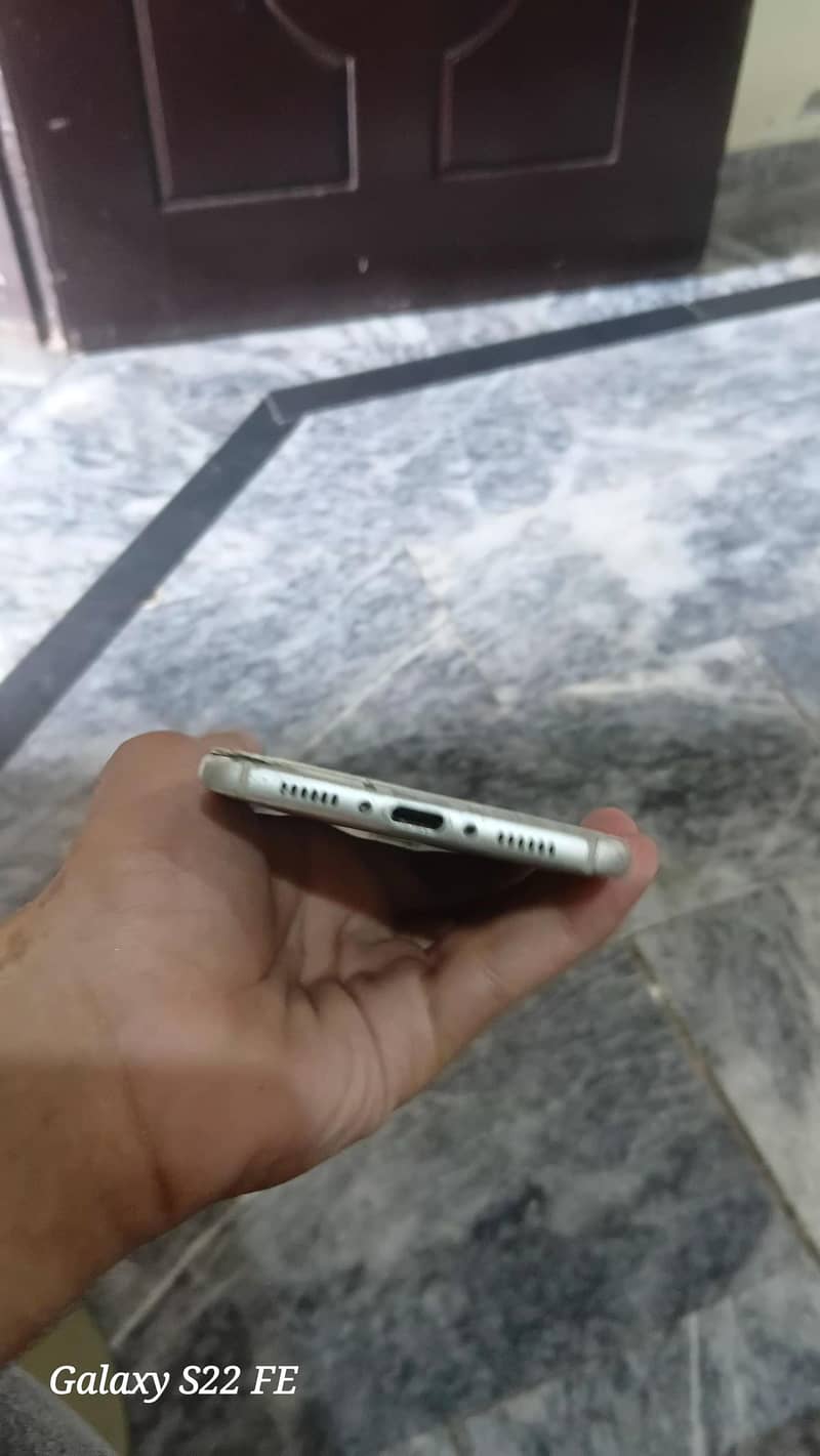 Huawei nova plus 0