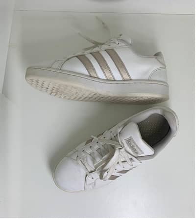 branded Sneakers and joggers