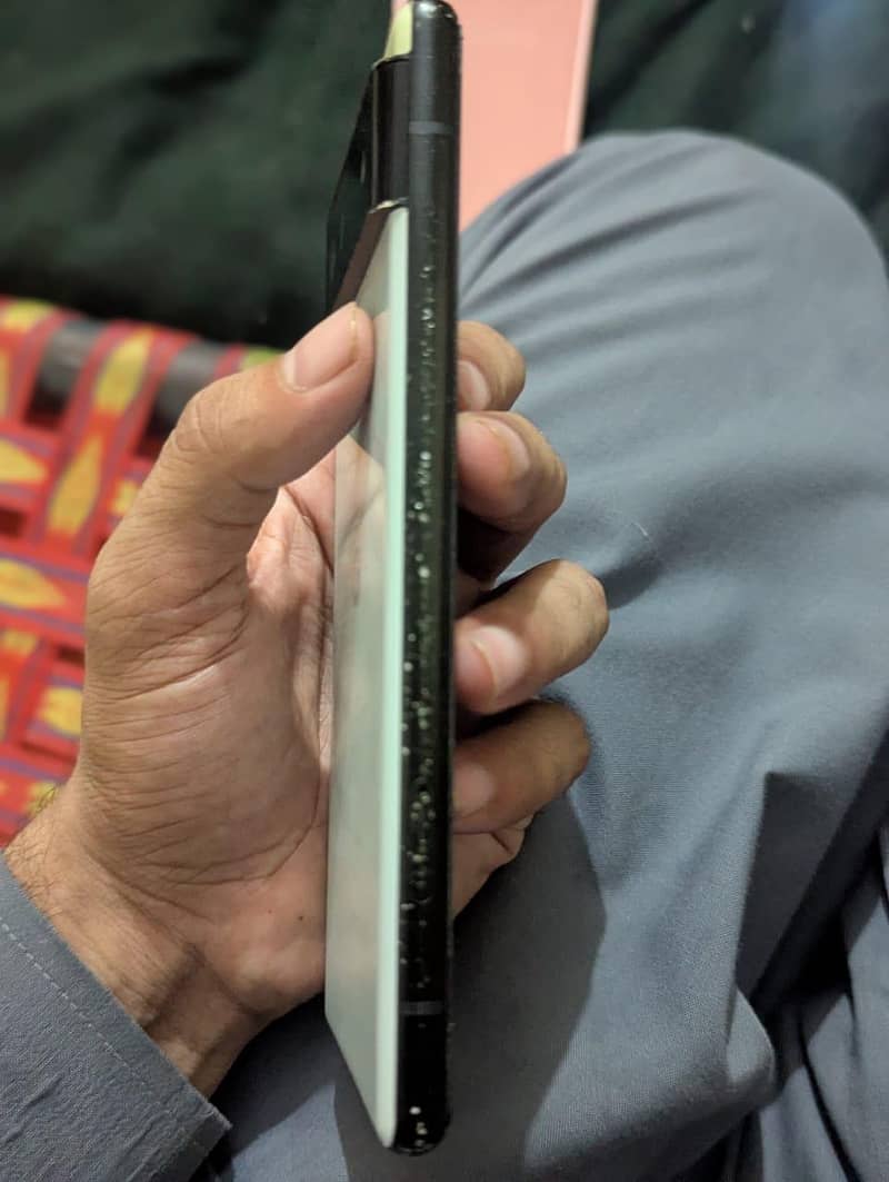 Google Pixel 6 3