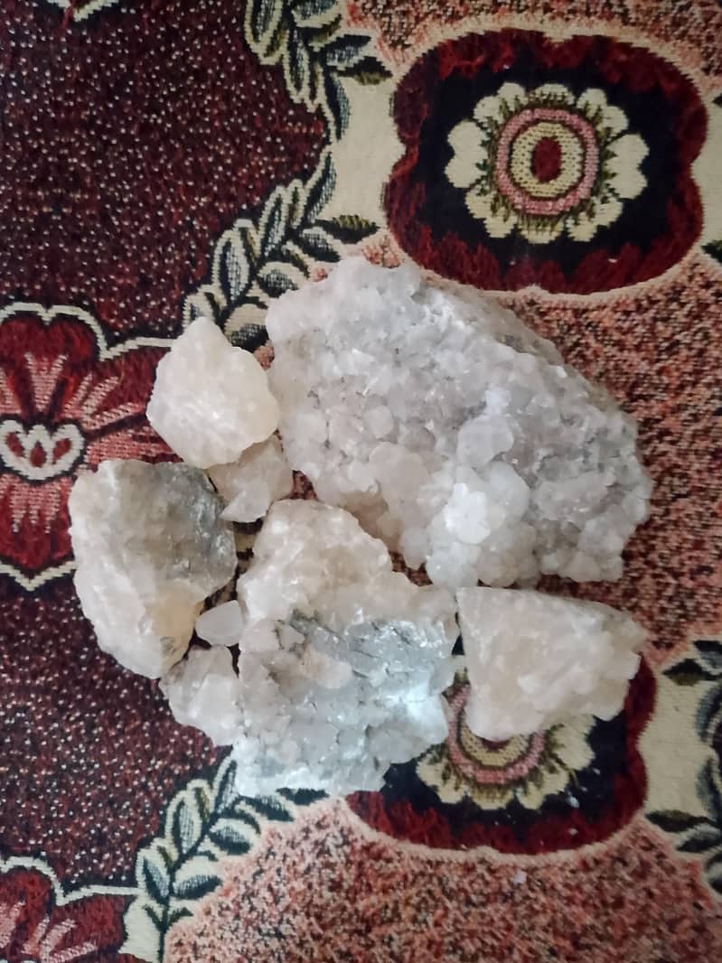 stones 17