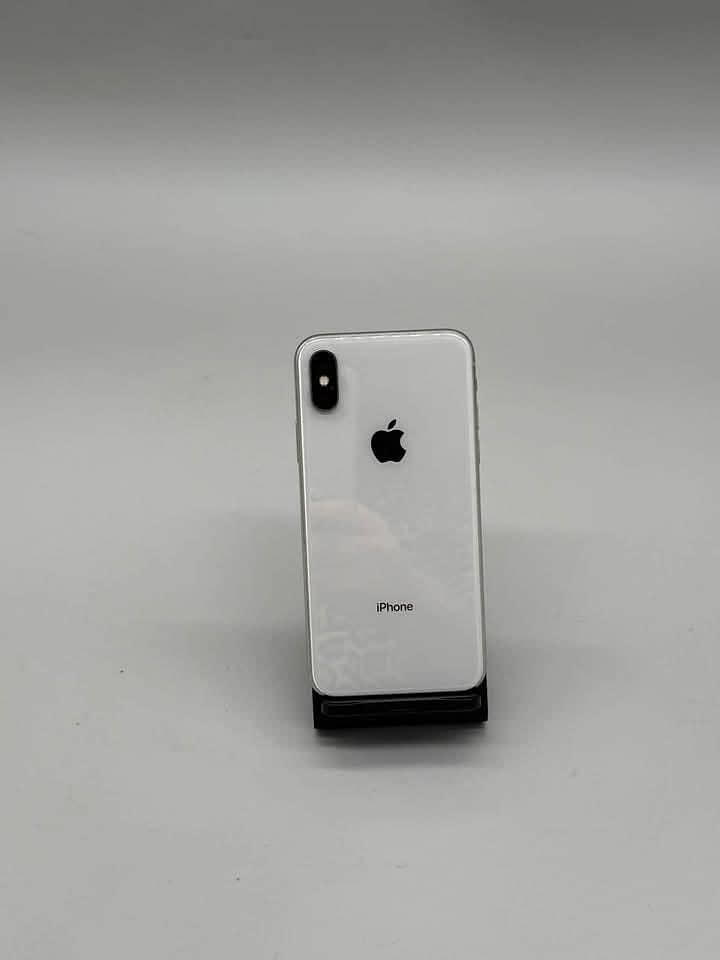 Apple iPhone X 4