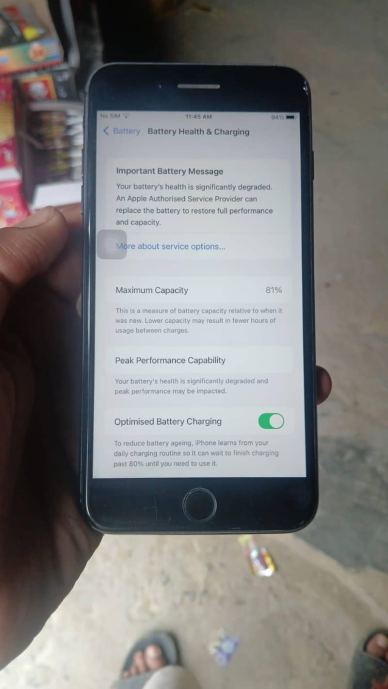 Apple iPhone 8 Plus 3
