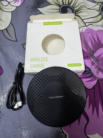 Ultra Slim Qi Wireless Fast Charger Pad 10W