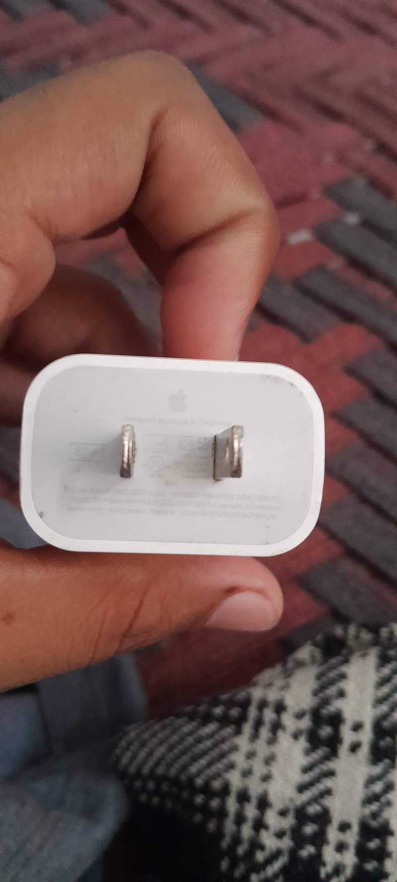 iPhone original adaptor 1