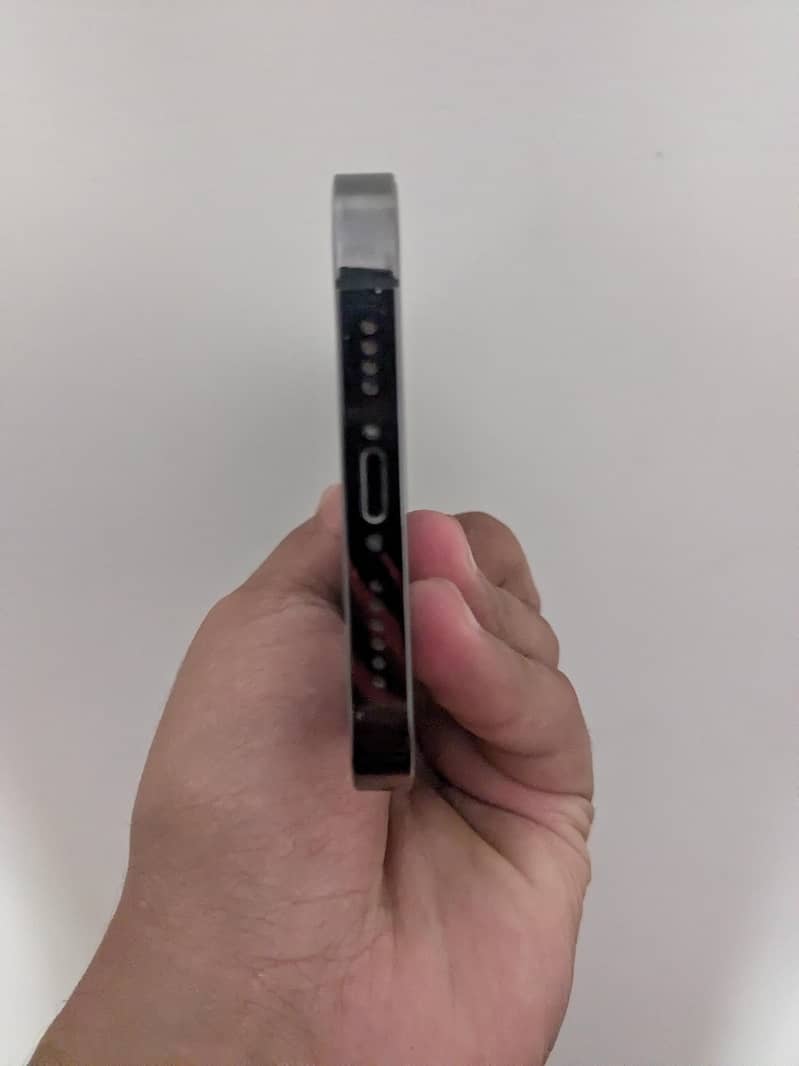 Apple iPhone 13 Pro Max 7