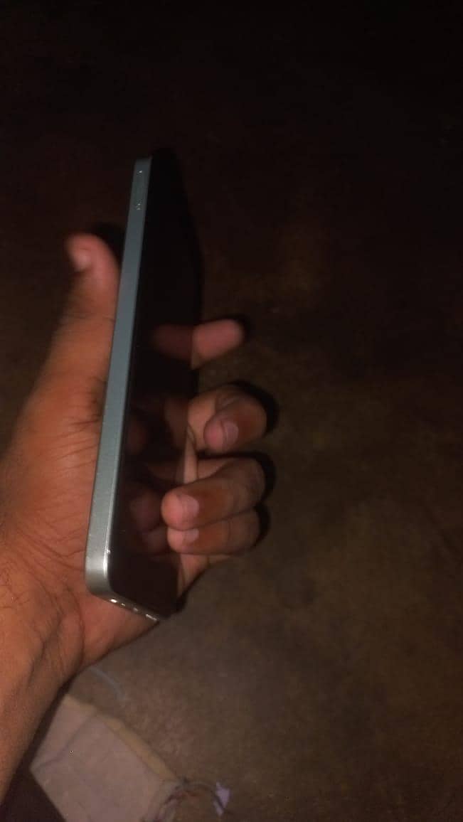 Realme Note 60x 2