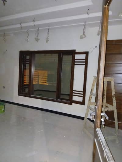 Gulshan Iqbal Block 2 Renovated Kitchen Brand New 240 Square Yards 2nd Floor 3 Bed DD Demand 1 Lac 10000 Final *Code(16733)*