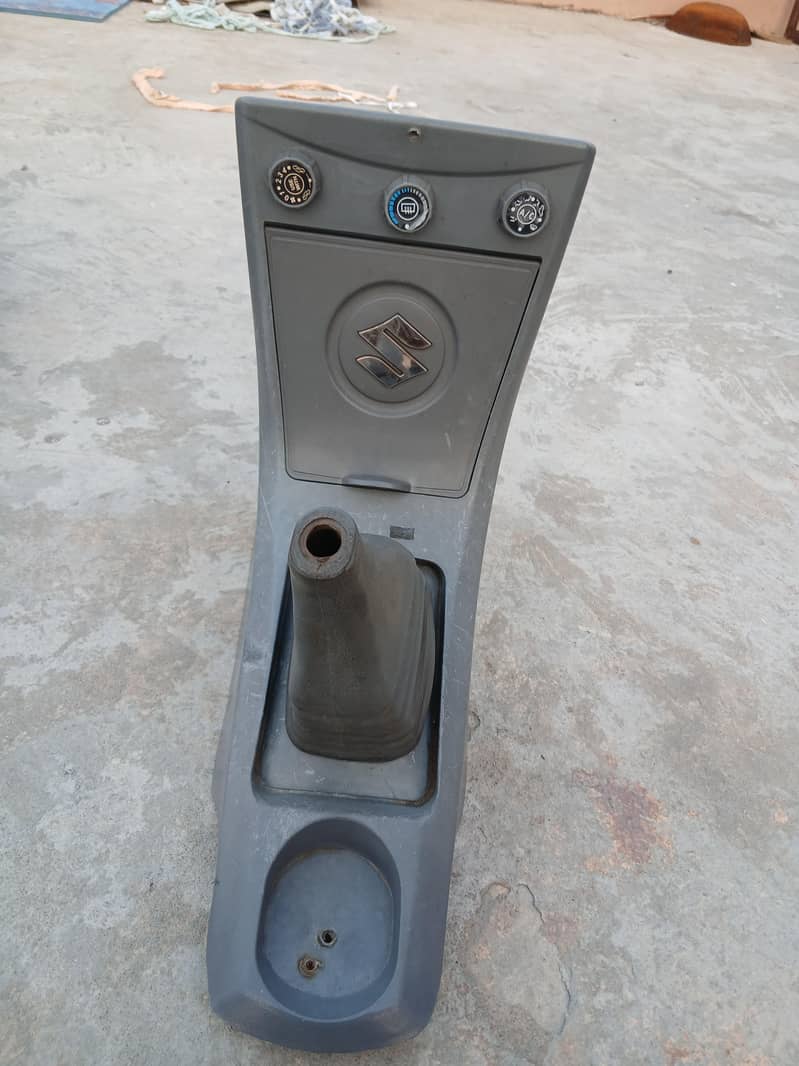 Mehran Console box 1