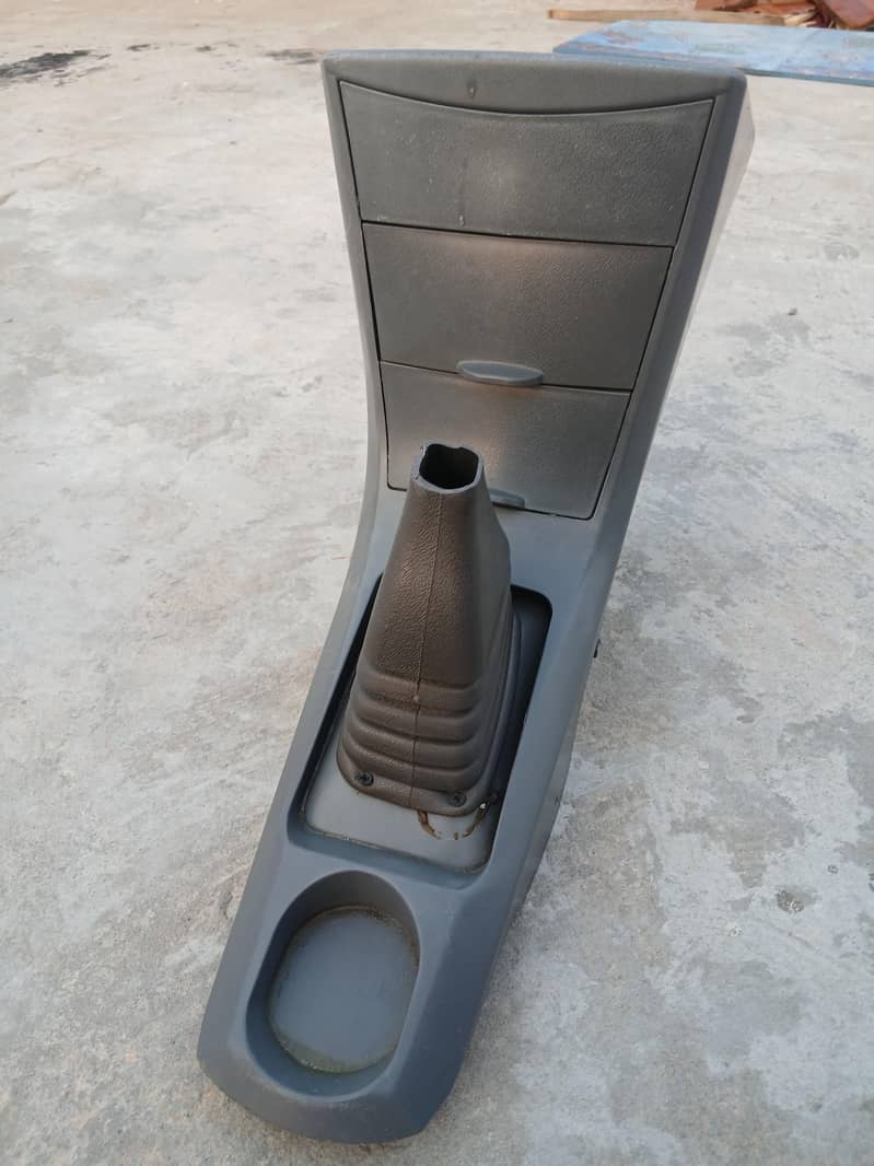 Mehran Console box 2