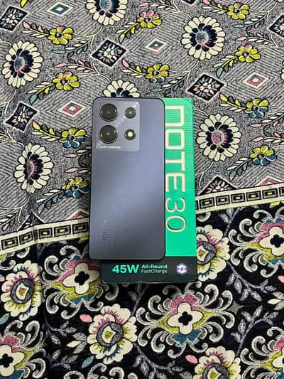 Infinix Note 30