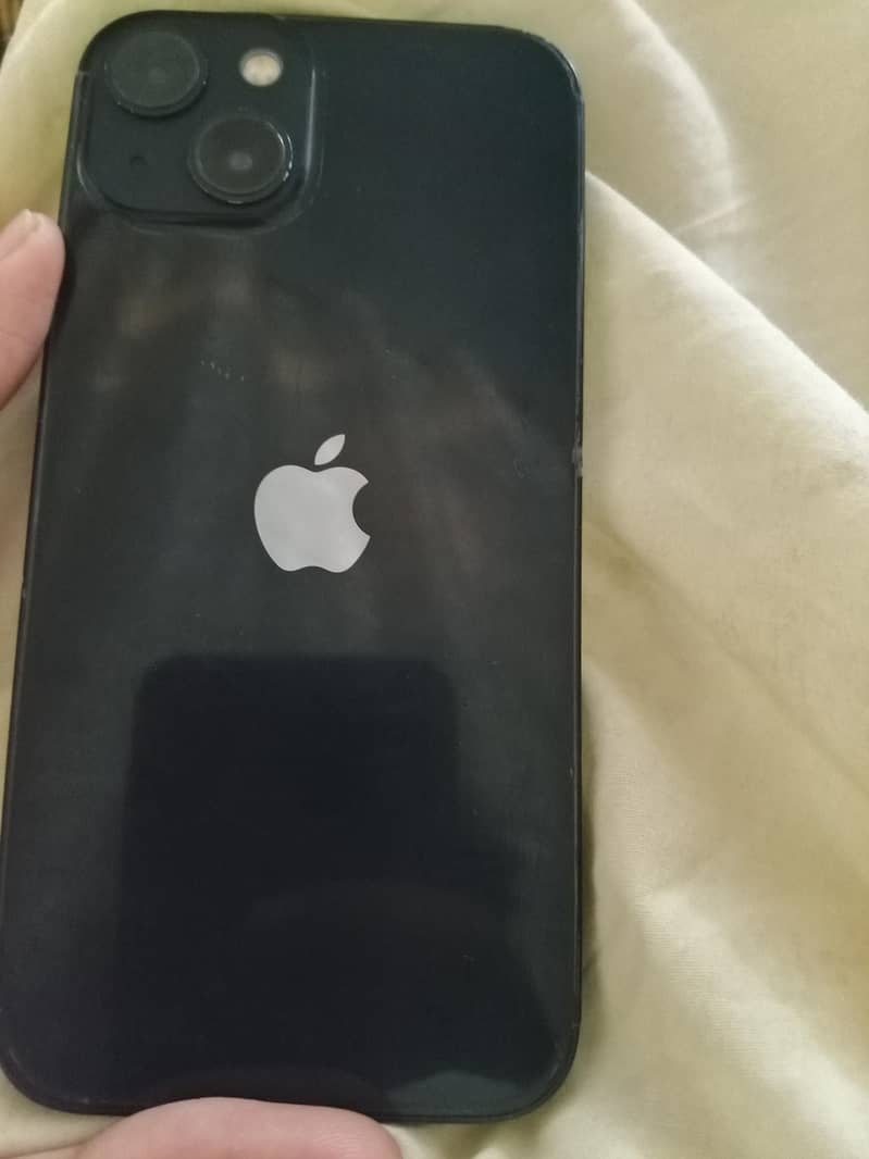 Apple iPhone 13 3