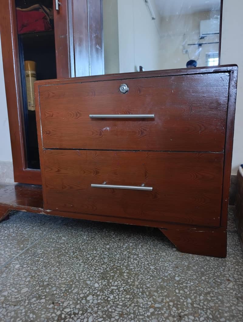 Dressing Table 1