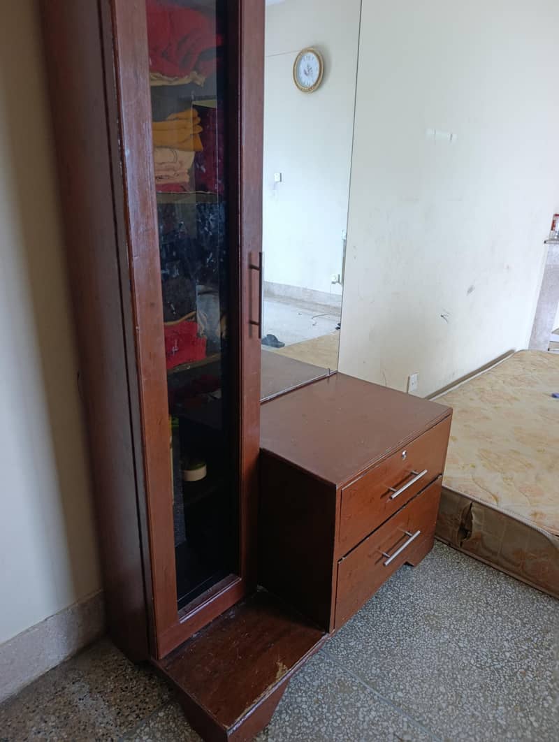Dressing Table 2