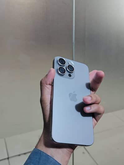 Apple iPhone 15 Pro Max JV