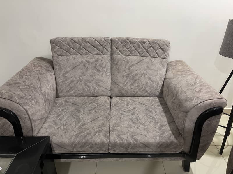 Sofa set 0