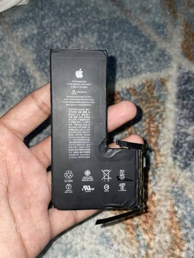 I phone 11 pro max battery
