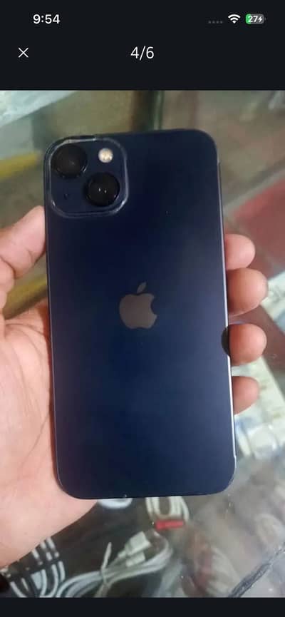 Apple iPhone 13