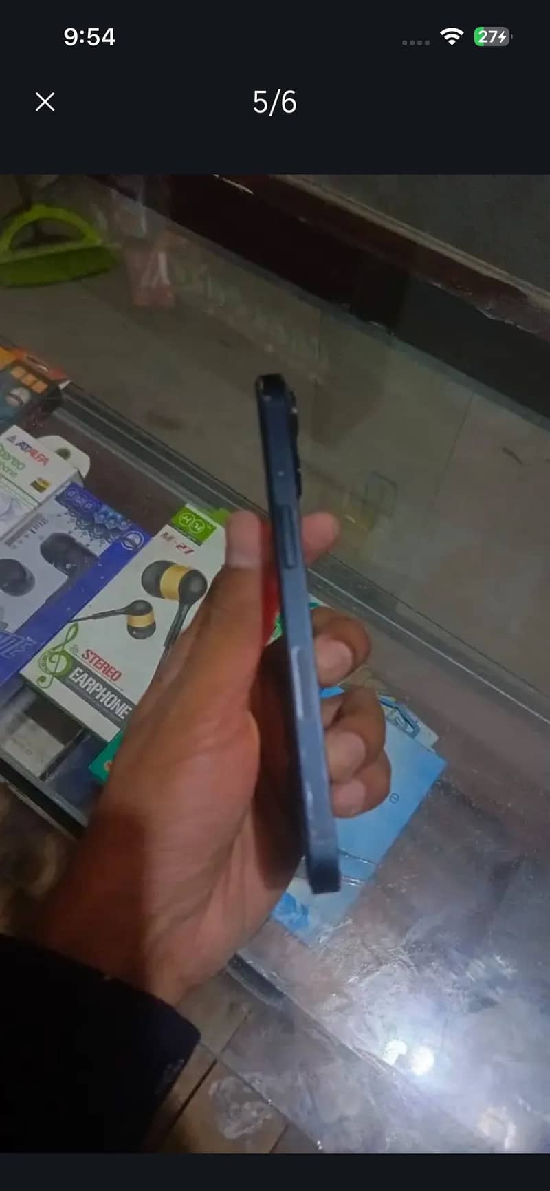 Apple iPhone 13 4