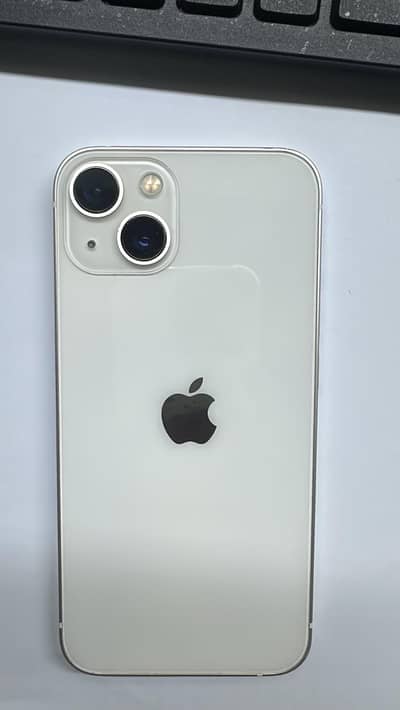Apple iPhone 13