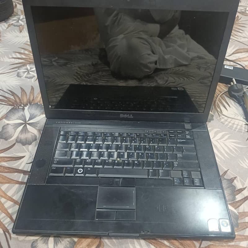 laptop 0