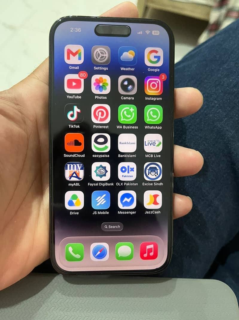 Apple iPhone 14 Pro 1