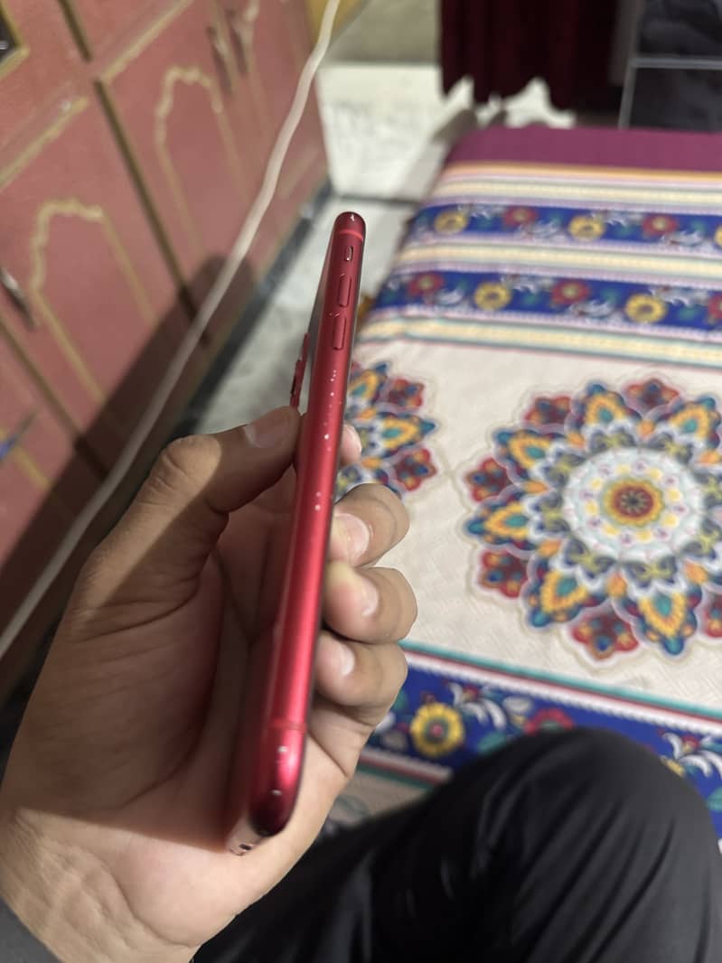 Apple iPhone 11 6