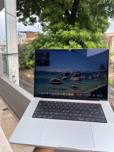 Macbook Pro M4 Pro Chip 16” inches — Apple warranty till may 2027 —