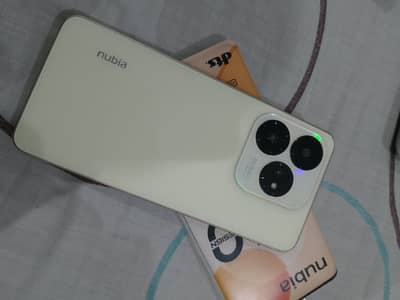 Zte nubia V60 Design