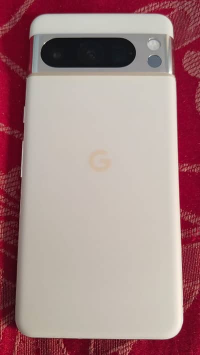 Google Pixel 8 Pro