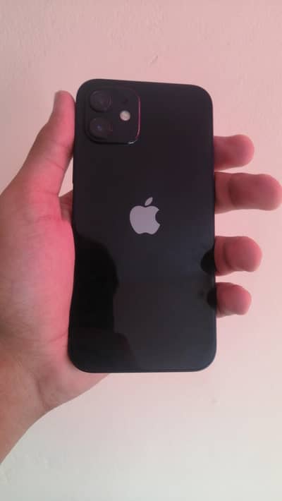 Apple iPhone 12