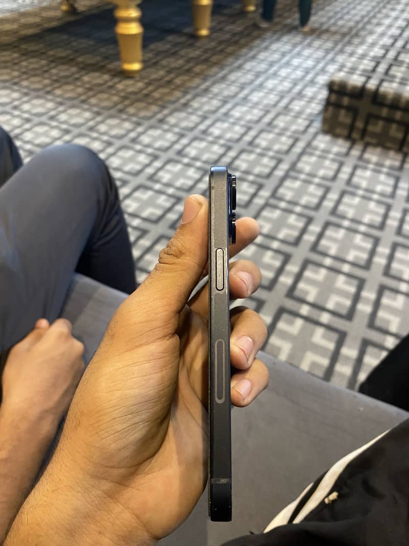 Apple iPhone 14 1