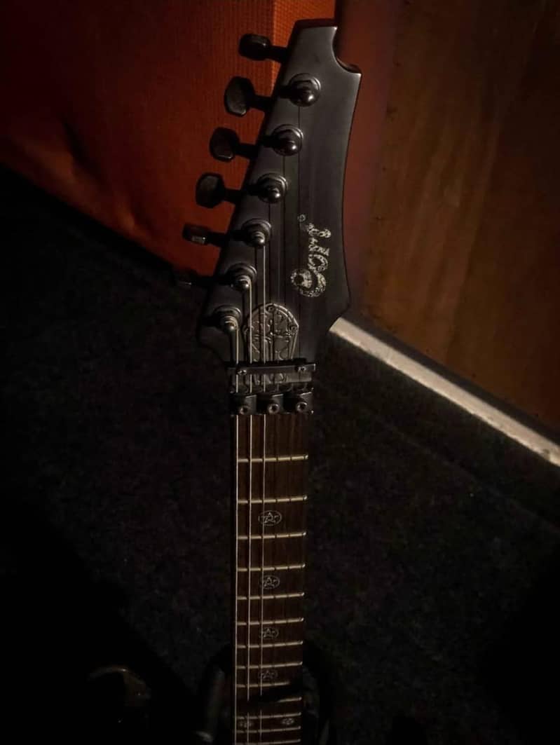 Cort EVL-x4 1