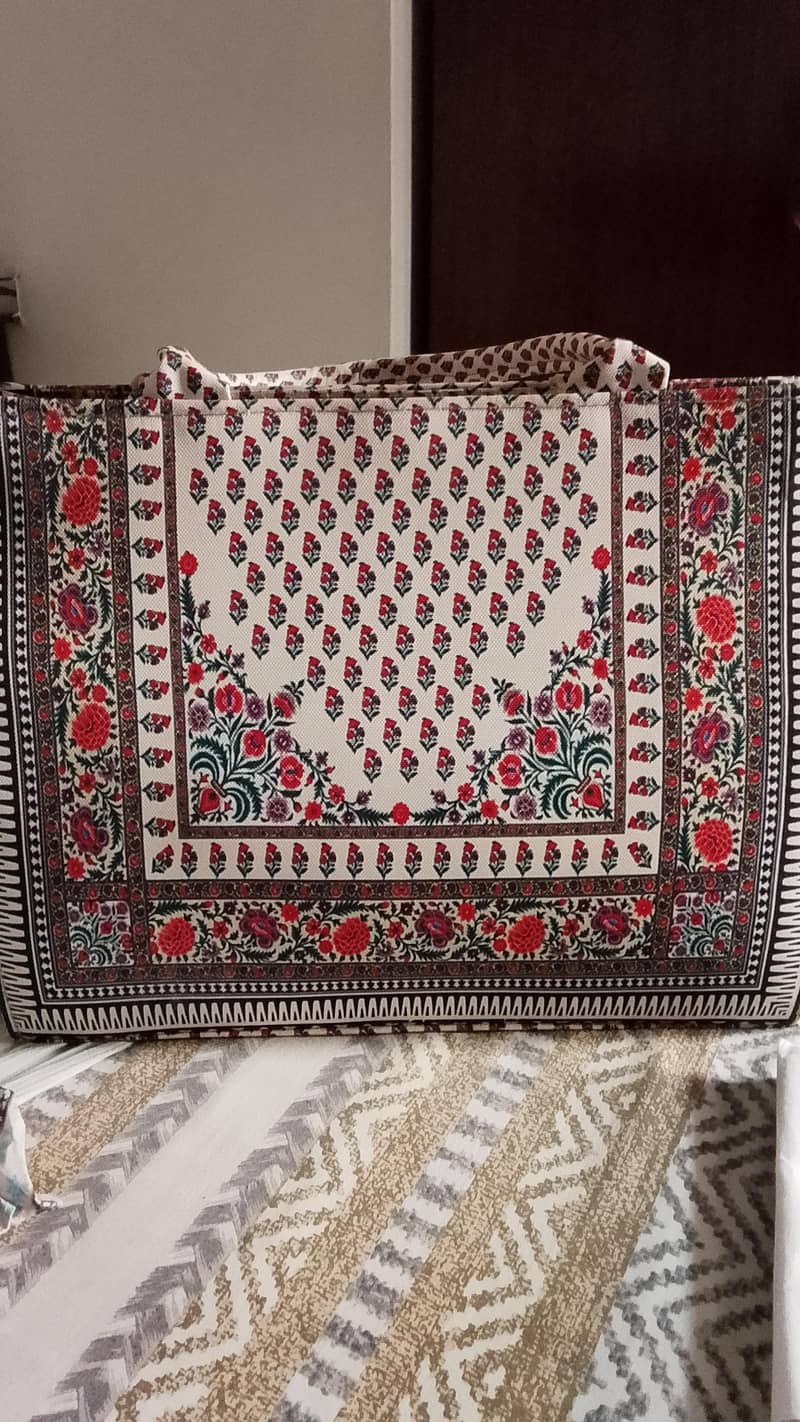 zullbery bag 0