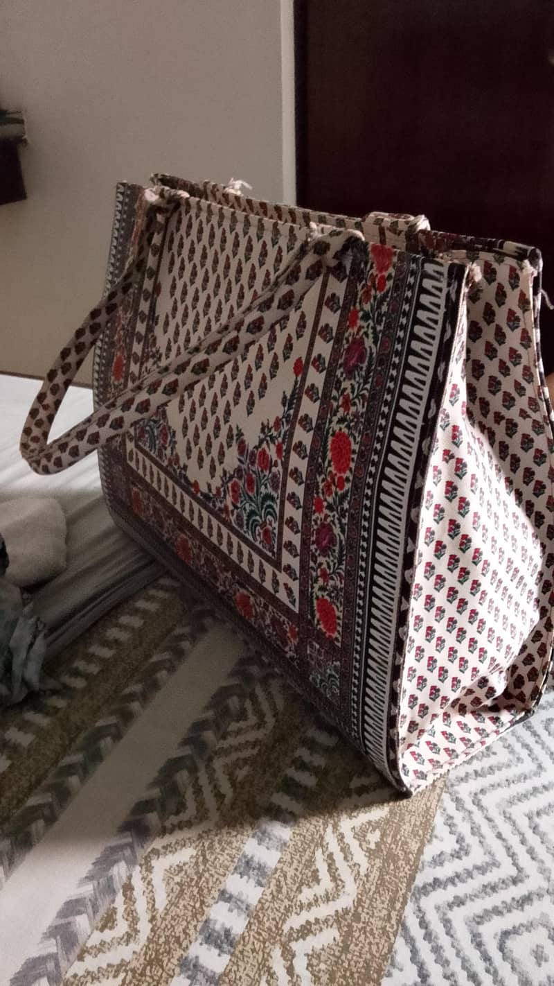 zullbery bag 1