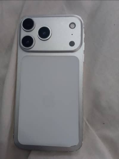 Apple iPhone XR64gb (Converted 17 pro max)