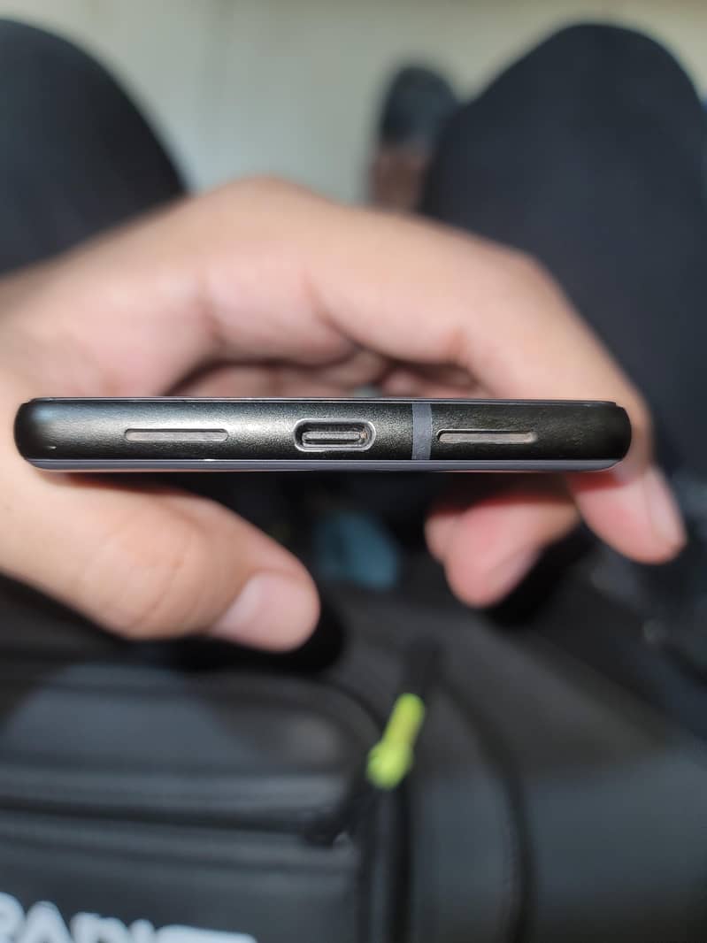 Google Pixel 6 5