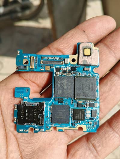 toota phoota mobile k board dan achi qeemat par
