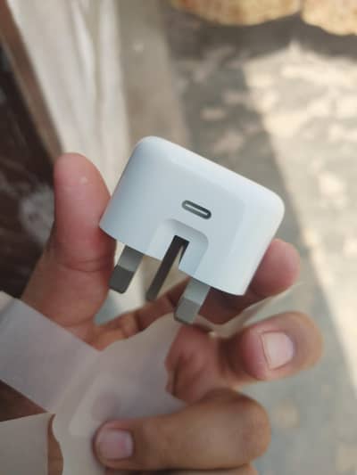 Apple Adptr Orignal  20waat