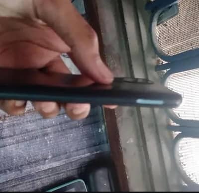Realme C21