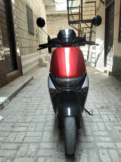 Scooty for Sale – Excellent Condition | Documents Complete