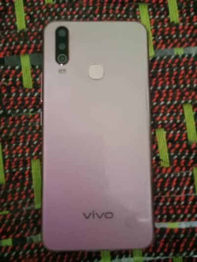 Vivo Y17