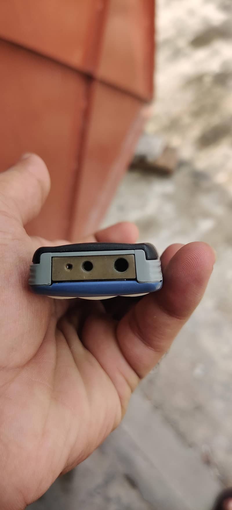Nokia 1100 2