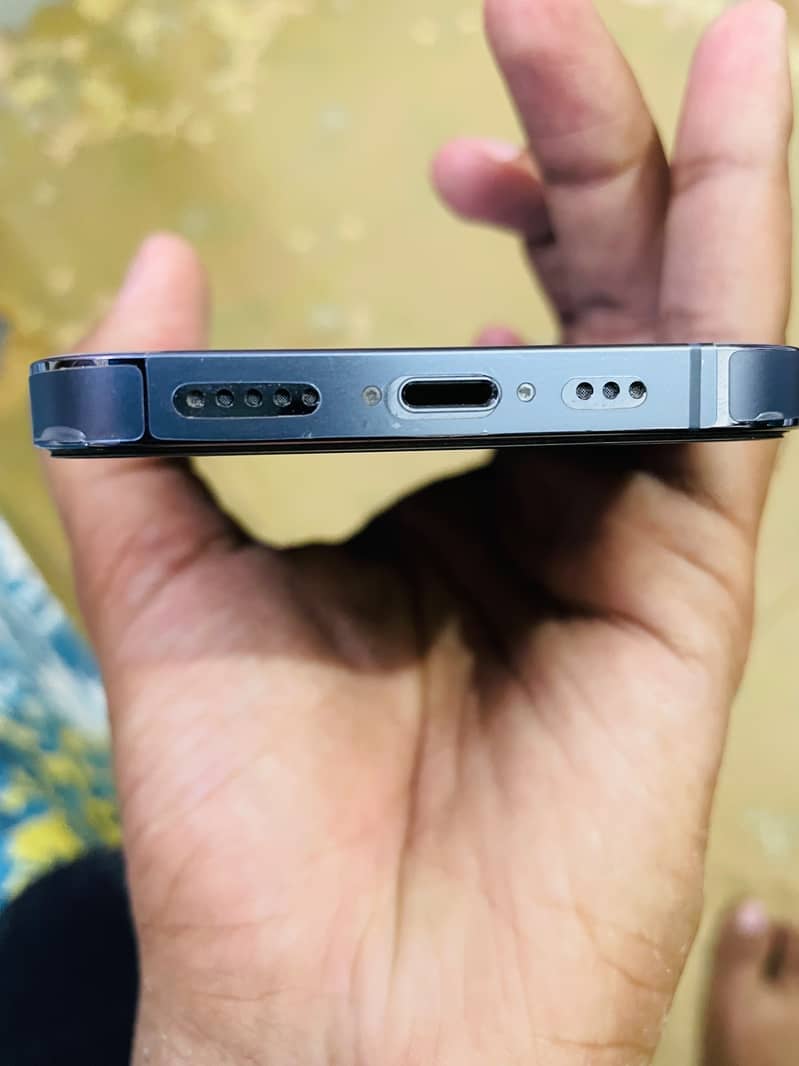 Apple iPhone 13 Pro 3