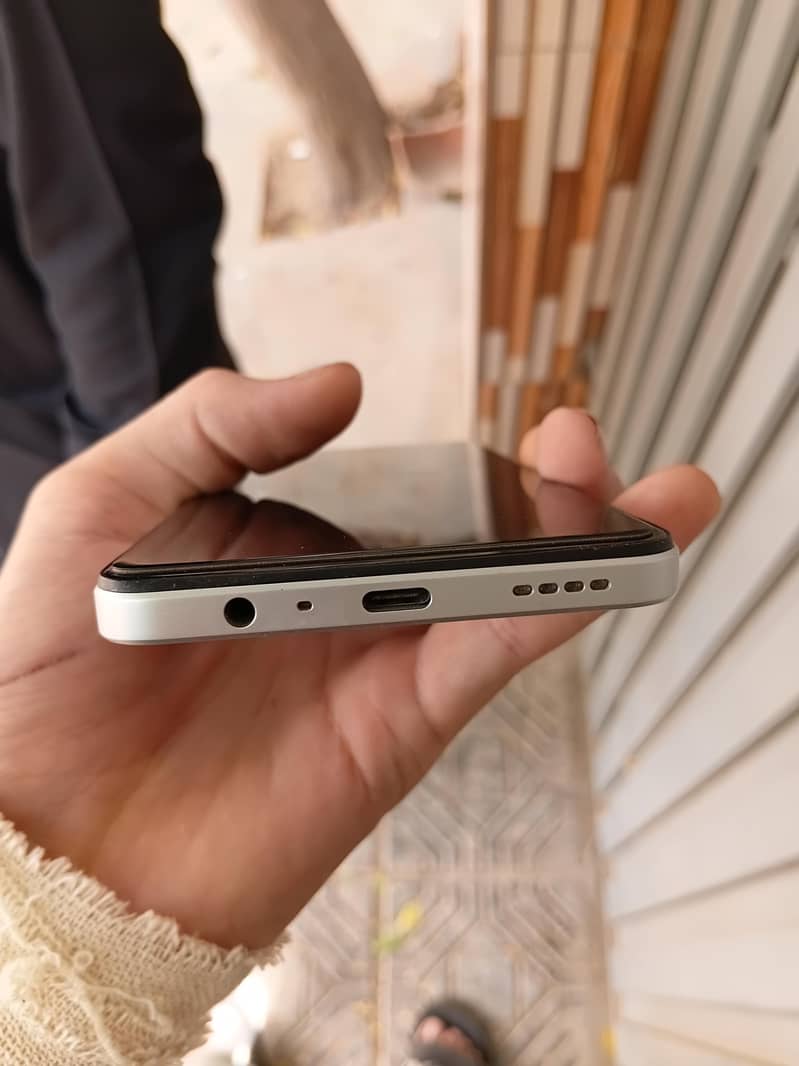 Realme C71 2